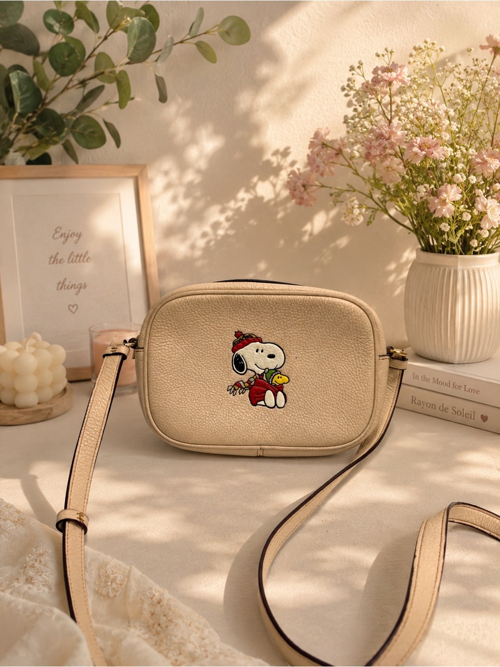 COACH X Peanuts Mini Jamie Camera Bag With Snoopy Cuddle Motif Ivory CF249